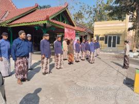 MEMERINGATI HARI KEISTIMEWAAN DAERAH ISTIMEWA YOGYAKARTA APEL PAGI DAN KOORDINASI SENIN 24 AGUSTUS 2